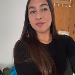 Luana, Babysitter in Algaida
