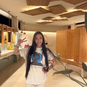 Lara, Niñera o canguro en Piera