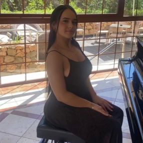 Aya, Babysitter in Las Cabañuelas