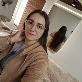 Alicia, Niñera o canguro en Erandio