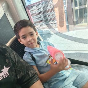 Josua, Familia en Esplugues de Llobregat