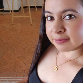 Stefanny, Niñera o canguro en Lugo