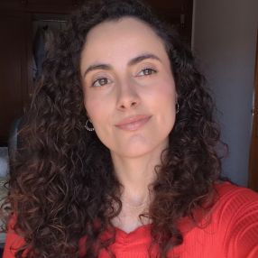 María Rosario, Niñera o canguro en Vera