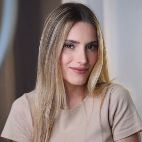 Elena, Babysitter in Almería