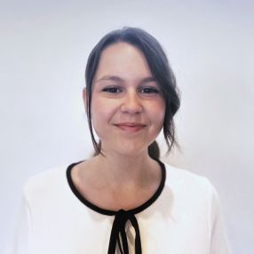 Marta, Niñera o canguro en Paracuellos de Jarama