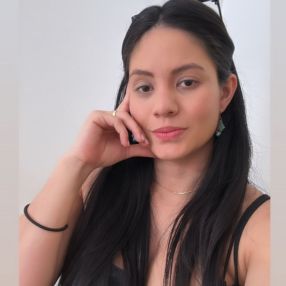 Yilsy, Niñera o canguro en Alginet