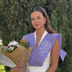 Mari Cruz, Babysitter in Albaida del Aljarafe