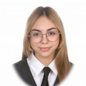 Carlota, Babysitter in Adra