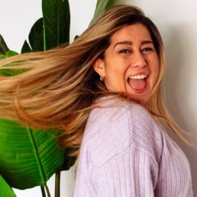 Alejandra, Babysitter in Onda