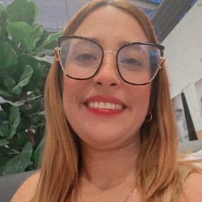 Shestyn, Babysitter in Griñón
