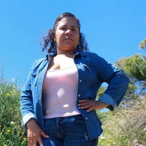 Julia, Niñera o canguro en Alicante (Alacant)