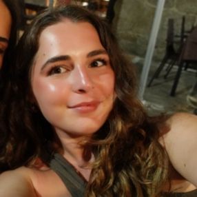 Olga, Niñera o canguro en Valdemorillo