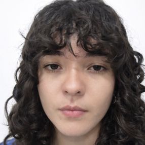 Lauren, Niñera o canguro en Espirdo