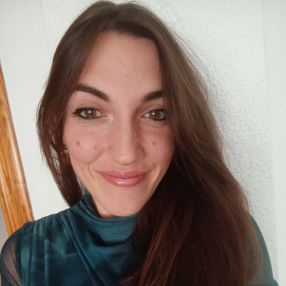 Laura, Babysitter in Elche