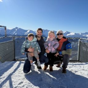Jesus, Familia en Alpedrete