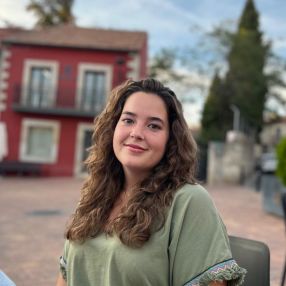 Tamara, Niñera o canguro en Valdemorillo