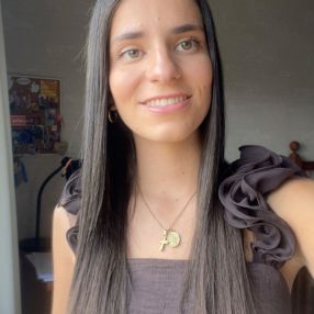 Amaia, Niñera o canguro en La Almunia de Doña Godina
