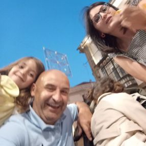 Ángel jose, Familia en Ribadumia