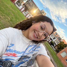 Catalina Aguilera, Babysitter in Vila-real