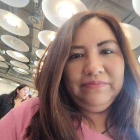 Roxana, Niñera o canguro en Benacazón