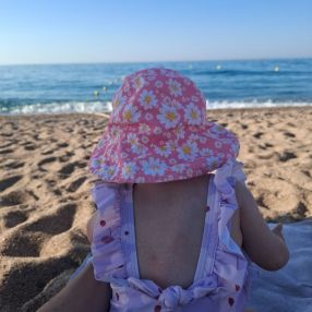 Fjoralba, Family in Calella