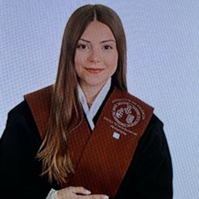 Lucia, Niñera o canguro en San Antonio de Benagéber