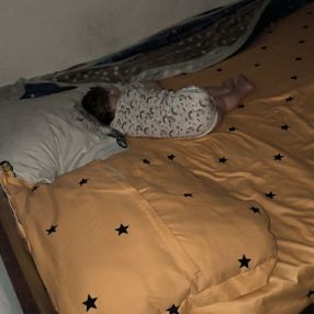 Izabela, Familia en Alberic