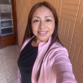 Vevia, Niñera o canguro en Caldes de Montbui