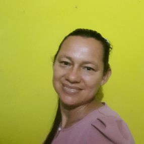 Nidia, Babysitter in Valdepeñas