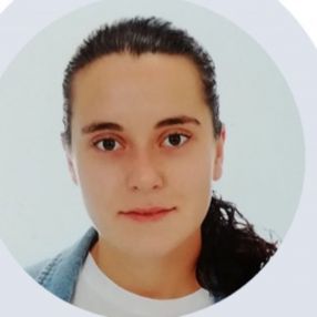 Carla, Niñera o canguro en Gondomar