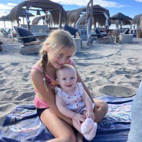 Rhian, Familia en San Pedro Alcántara