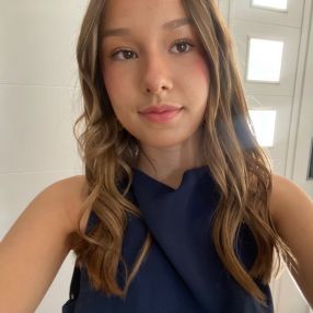 Clara, Babysitter in L'Eliana