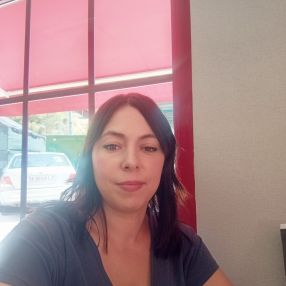 Isabel, Niñera o canguro en Mancha Real