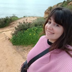 Jimena, Niñera o canguro en Santa Pola