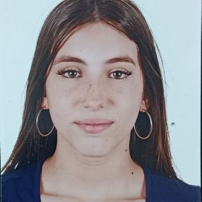 Judith, Niñera o canguro en La Puebla de Alfindén