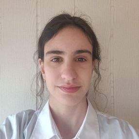 Verónica, Babysitter in Torrellano
