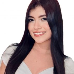 Maria Alejandra, Niñera o canguro en Firgas