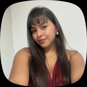 María Valentina, Niñera o canguro en La Estación