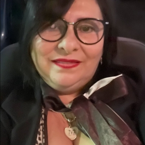 Madalena, Babysitter in Constantí