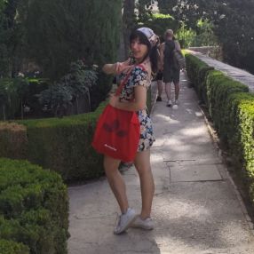Martina, Niñera o canguro en La Vega