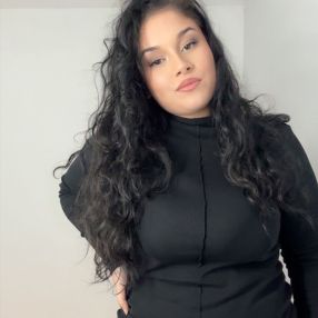 Ahitana, Niñera o canguro en Calatorao