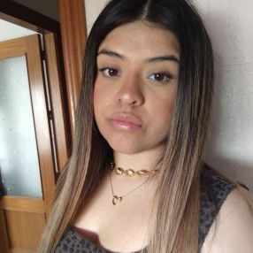 Ariadna ahilen, Niñera o canguro en Cijuela