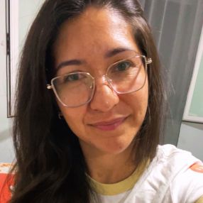 María Elizabeth, Babysitter in Elche