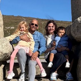 Laura Victoria, Family in La Coruña