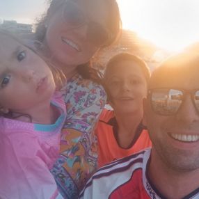 Giusi, Familia en Premià de Mar