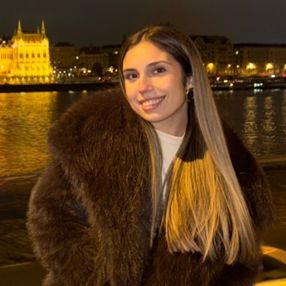 Anna, Niñera o canguro en Caldes de Montbui