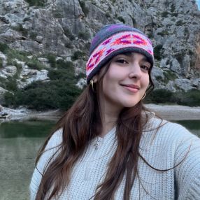 Mercè, Niñera o canguro en Calvià