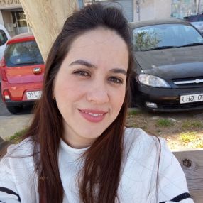 Lodys Belkis, Niñera o canguro en Montornès del Vallès