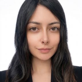 Hannah, Niñera o canguro en Los Cristianos