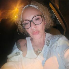 Natividad, Babysitter in Cerceda